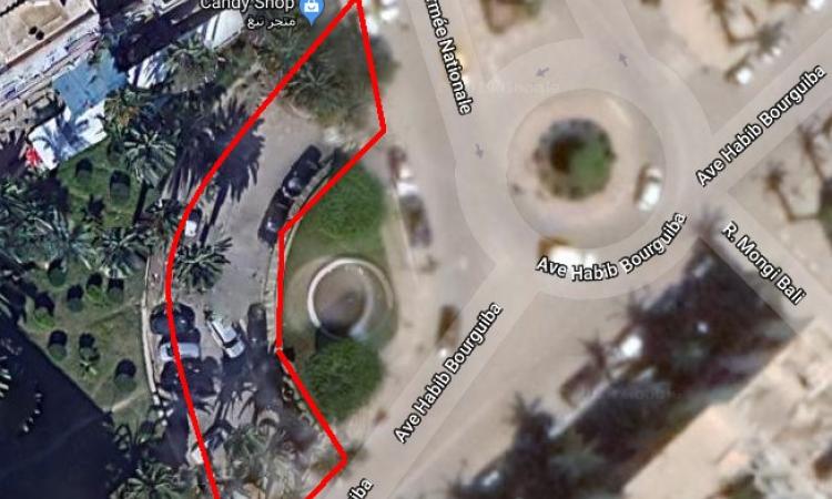 ساحة 20 مارس ( أمام مقر الولاية سابقا)